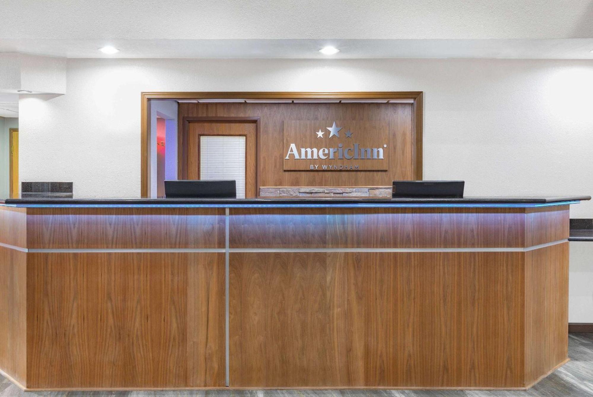 Americinn By Wyndham Pella Exteriér fotografie